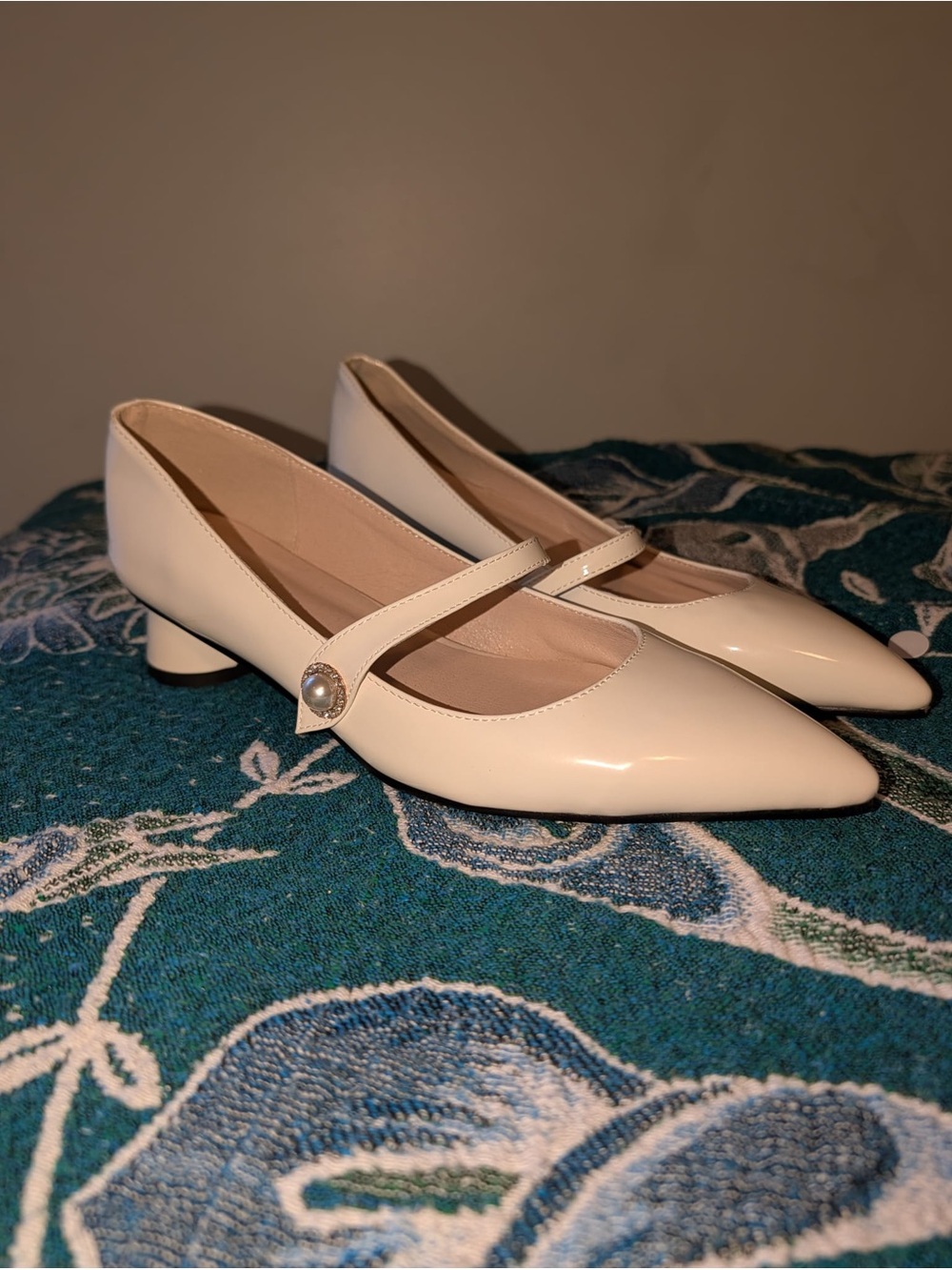 Classic Ivory Pointed Mary Jane Pumps with Low Heel